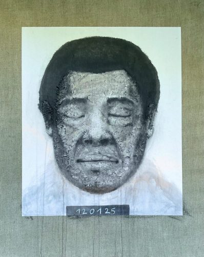 Prisoner - 120125 - 2025 - encre et fusain sur papier arraché - 81 x 65 cm