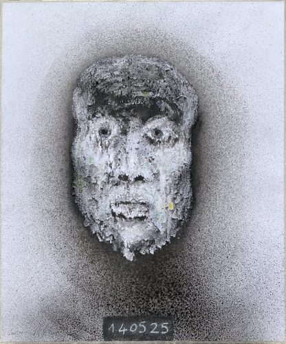 Prisoner - 140525 - 2025 - encre acrylique huile de vidange et fusain sur papier gratté arraché - 65 x 54 cm